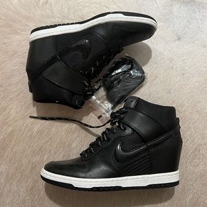 Nike wedge sneakers Sz 7.5